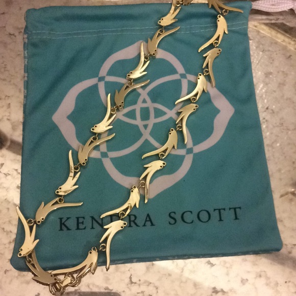 Kendra Scott Cleo Necklace - Picture 3 of 3